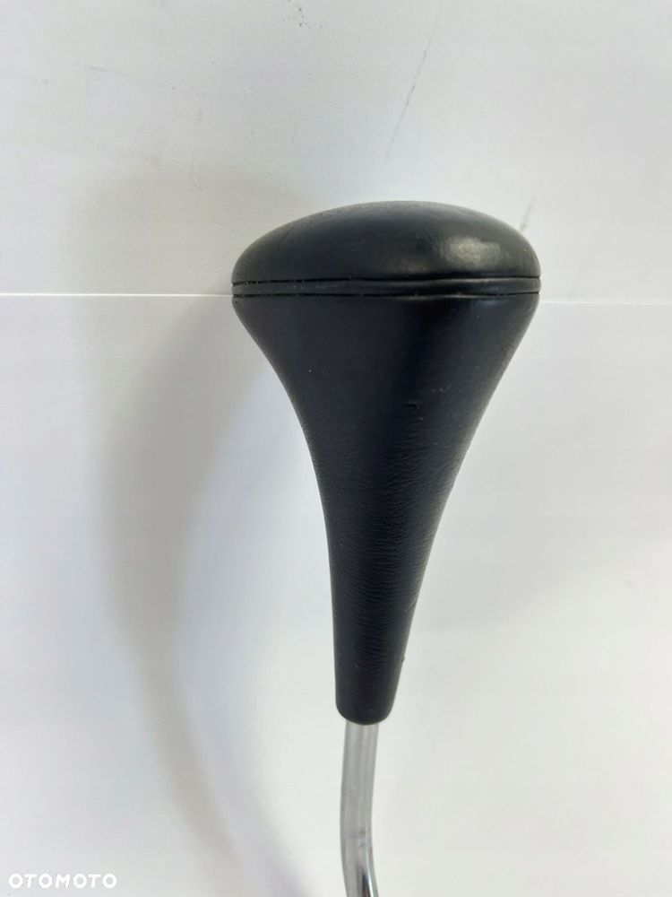 GAŁKA ZMIANY BIEGÓW LEWAREK MERCEDES W124 W201 190 SKÓRA AUTOMAT - 13