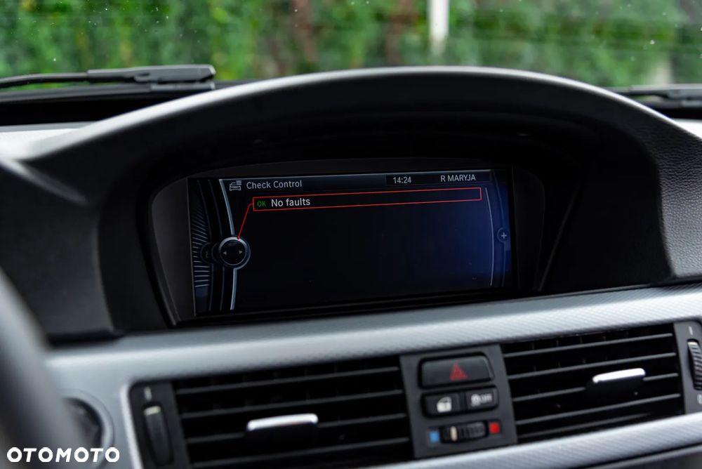 BMW Seria 3 - 37