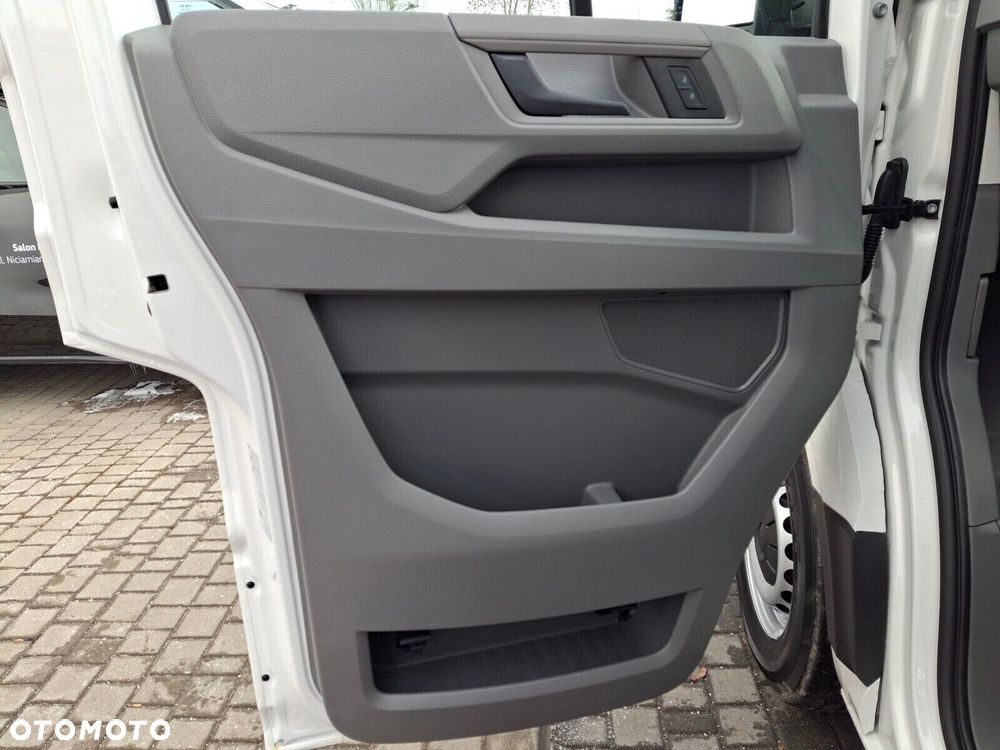 Volkswagen Crafter Kontener 2.0 TDI Manual - 19