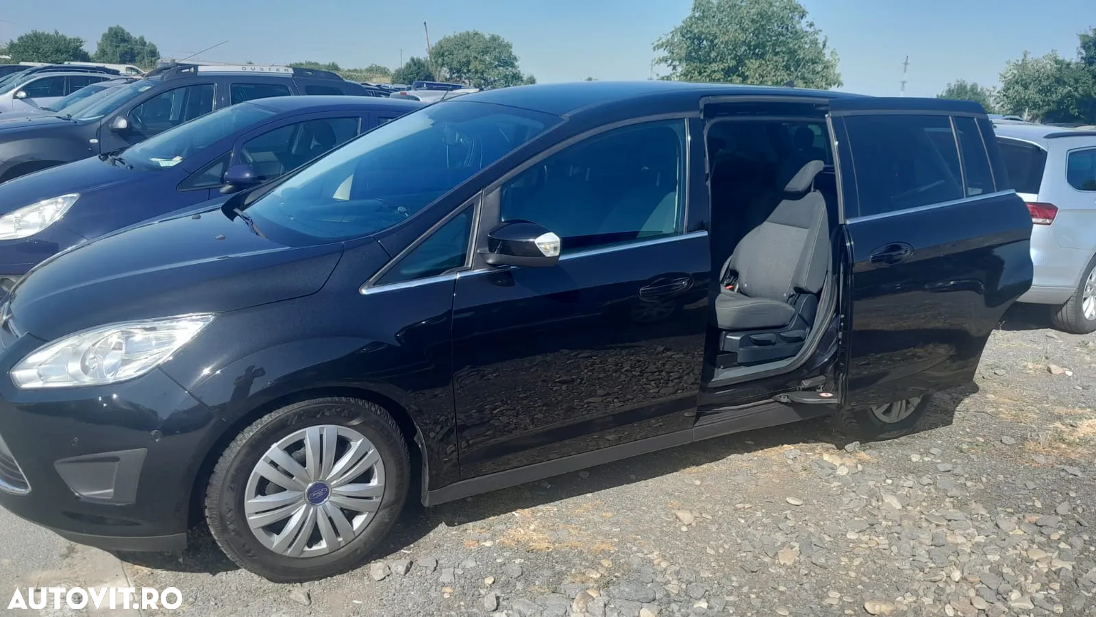 Ford Grand C-Max - 22