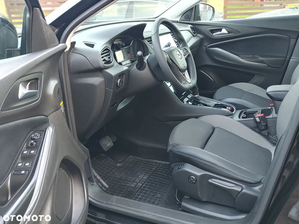 Opel Grandland X 1.2 Start/Stop Automatik Business Edition - 6