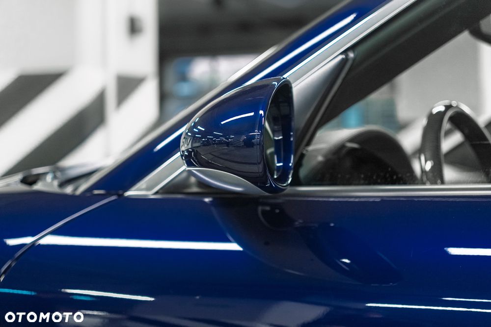 Porsche 911 - 25