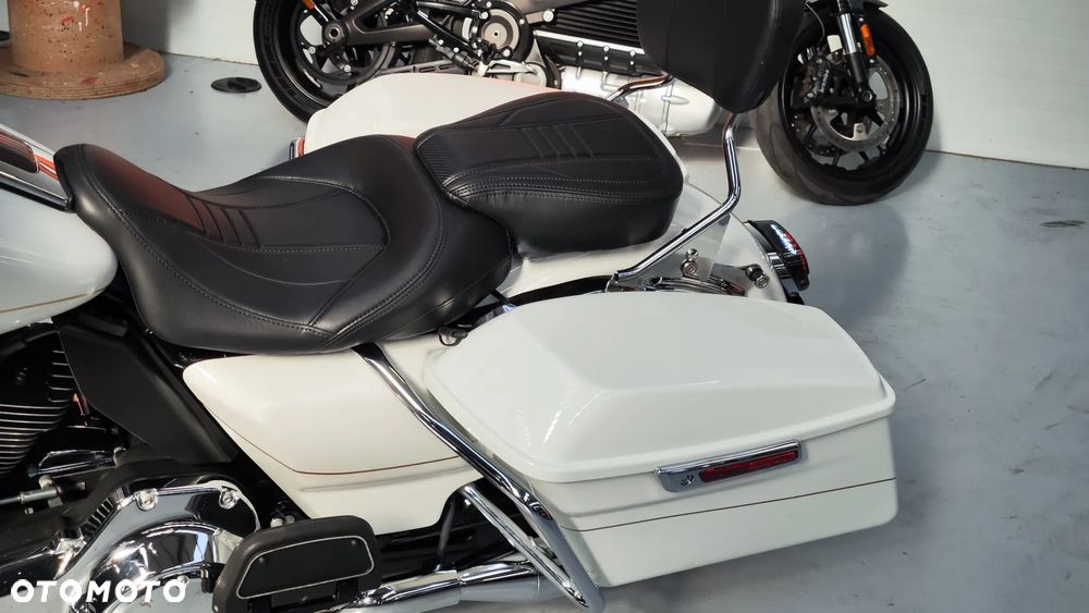 Harley-Davidson Touring Ultra Limited - 33