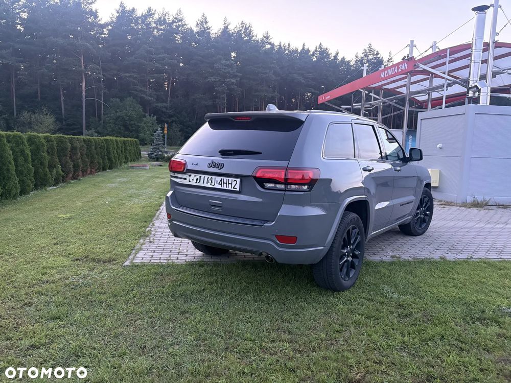 Jeep Grand Cherokee - 3