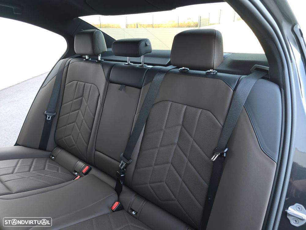BMW i5 eDrive40 Pack Desportivo M - 40