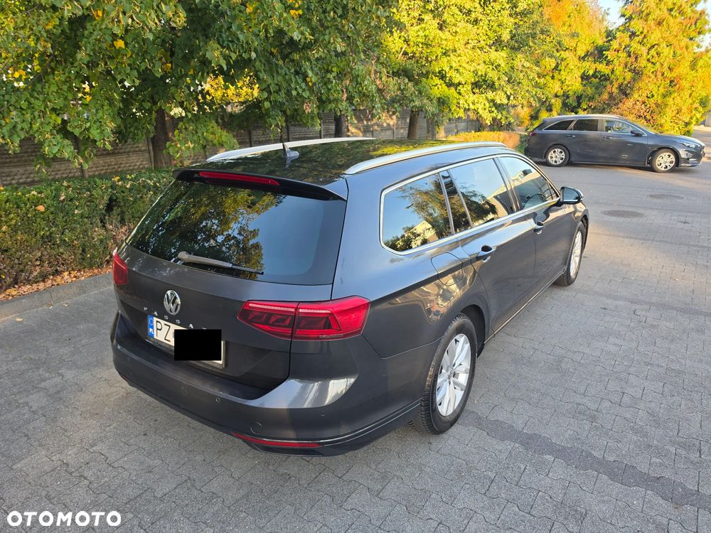 Volkswagen Passat - 7