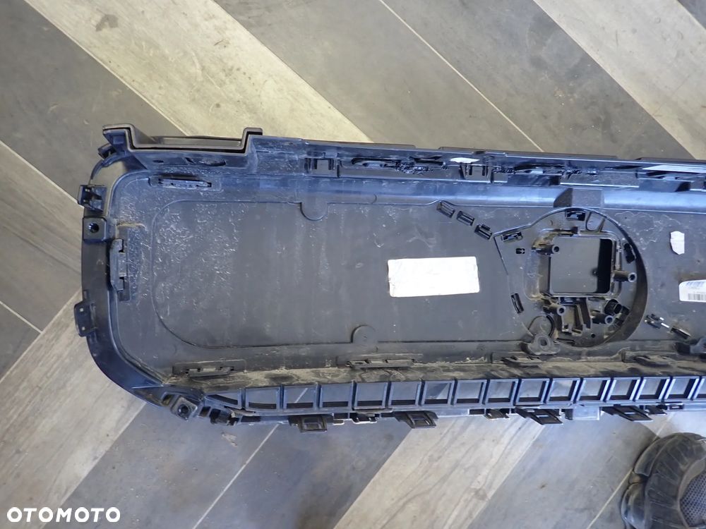 VOLVO XC 40 GRILL ATRAPA PRZÓD PRZEDNIA - 8
