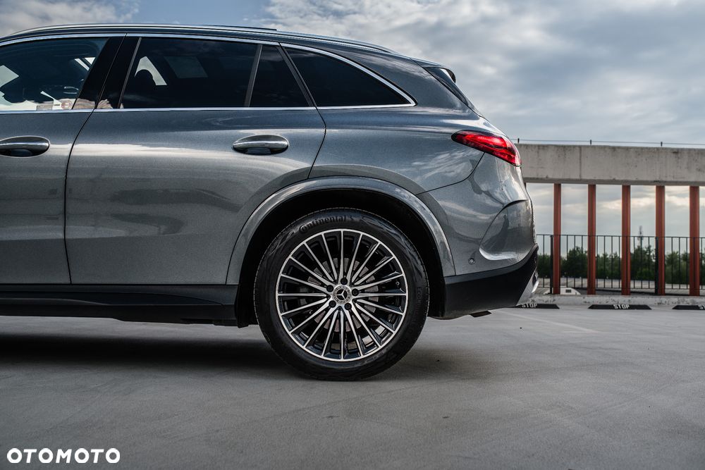 Mercedes-Benz GLC 200 mHEV 4-Matic AMG Line - 13