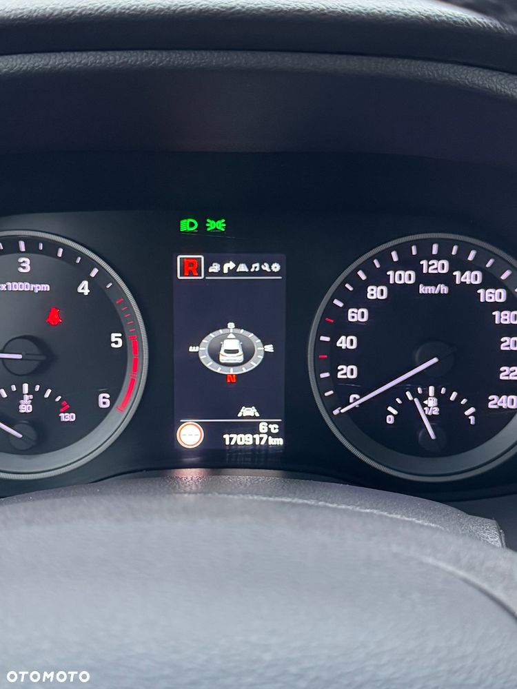 Hyundai Tucson 2.0 CRDI Premium 4WD - 28