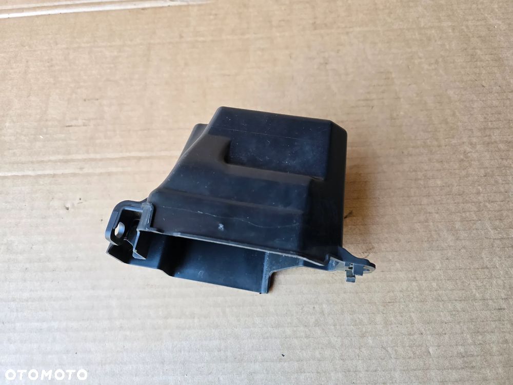 Toyota Proace Jumpy Spacetourer osłona pokrywa pokrywka kostek elektrycznych przy pompie wspomagania kierownicy - 3