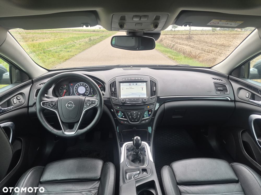 Opel Insignia - 13