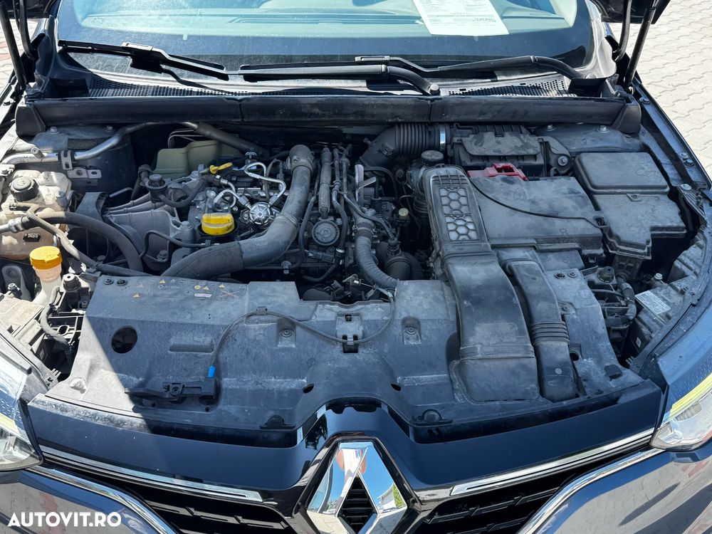 Renault Megane TCe 114 GPF Zen - 23