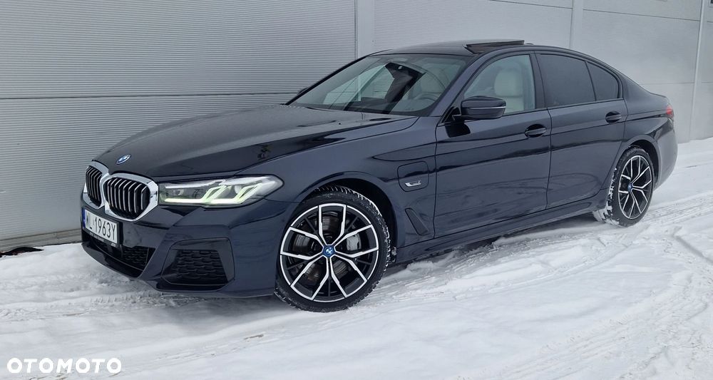 BMW Seria 5 545e xDrive M Sport sport - 7
