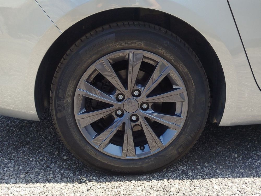 Peugeot 308 SW 1.2 PureTech Style - 11