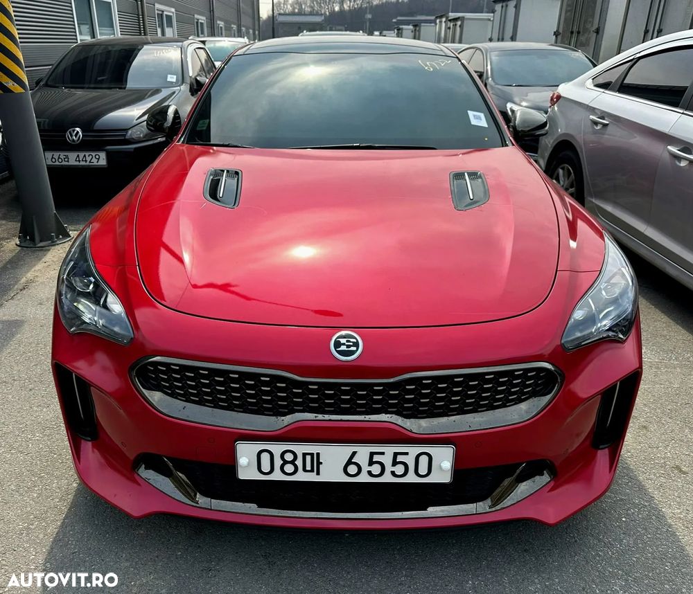 Kia Stinger 2.0 T-GDI GT Line - 4