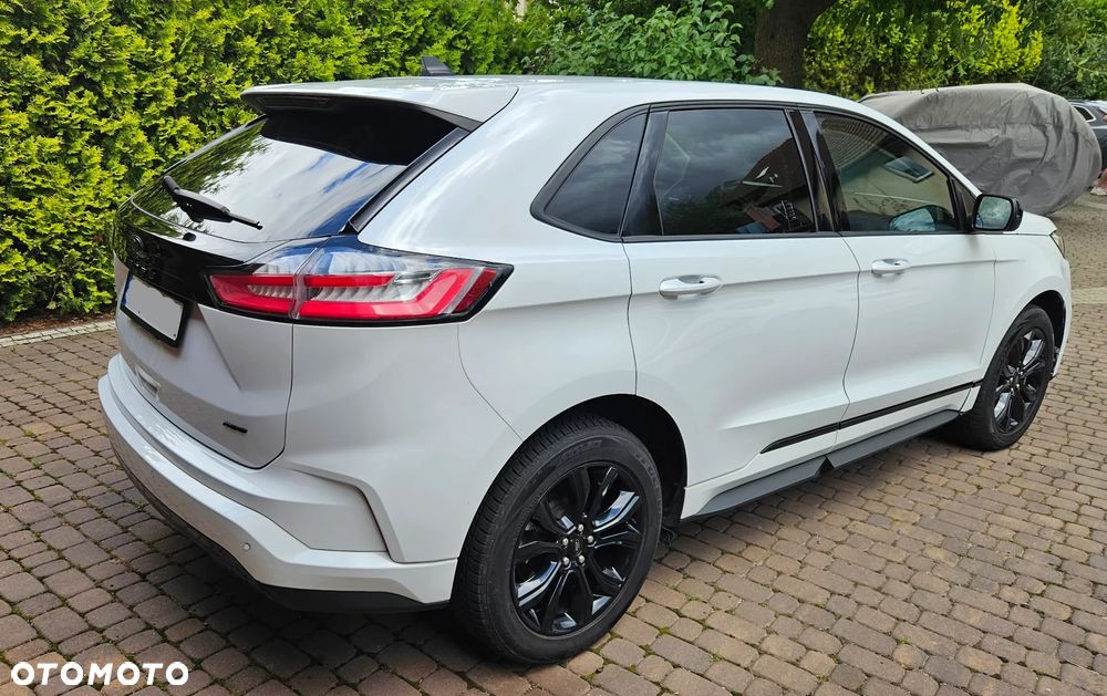 Ford Edge - 9