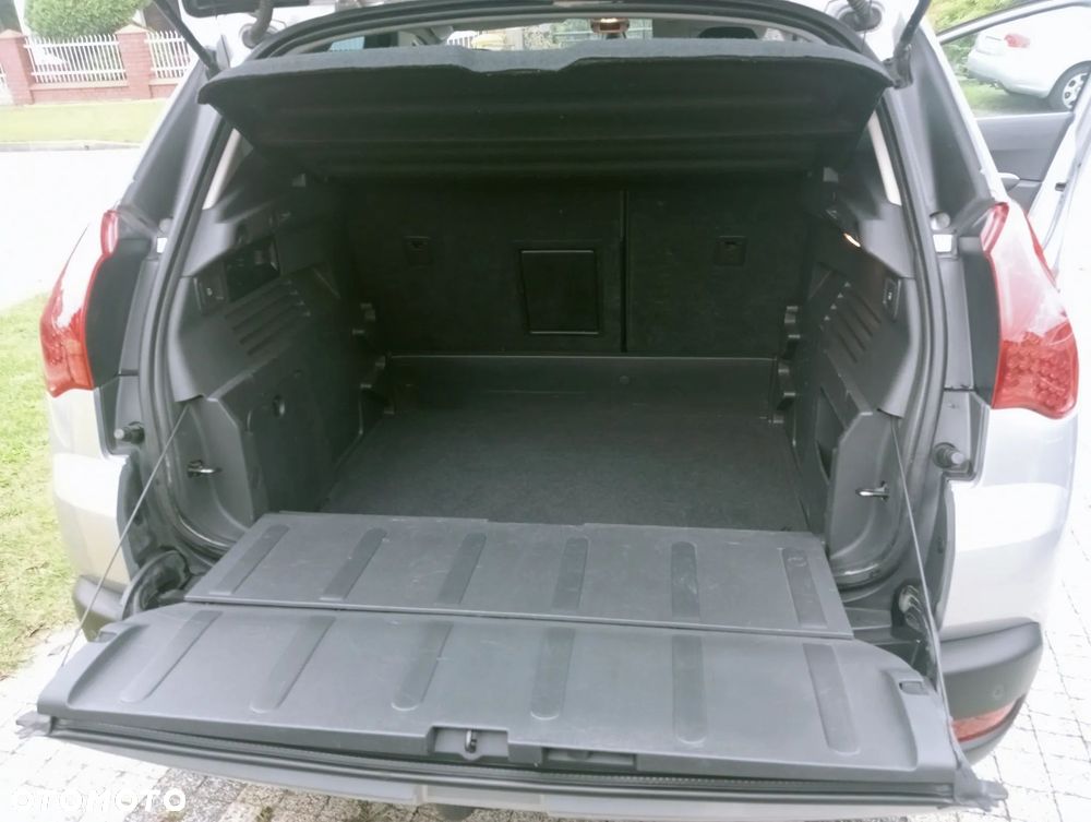 Peugeot 3008 - 14