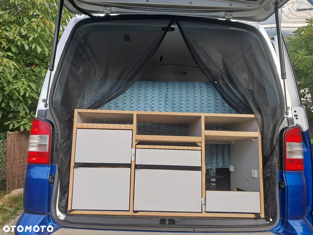 Volkswagen Transporter - 22