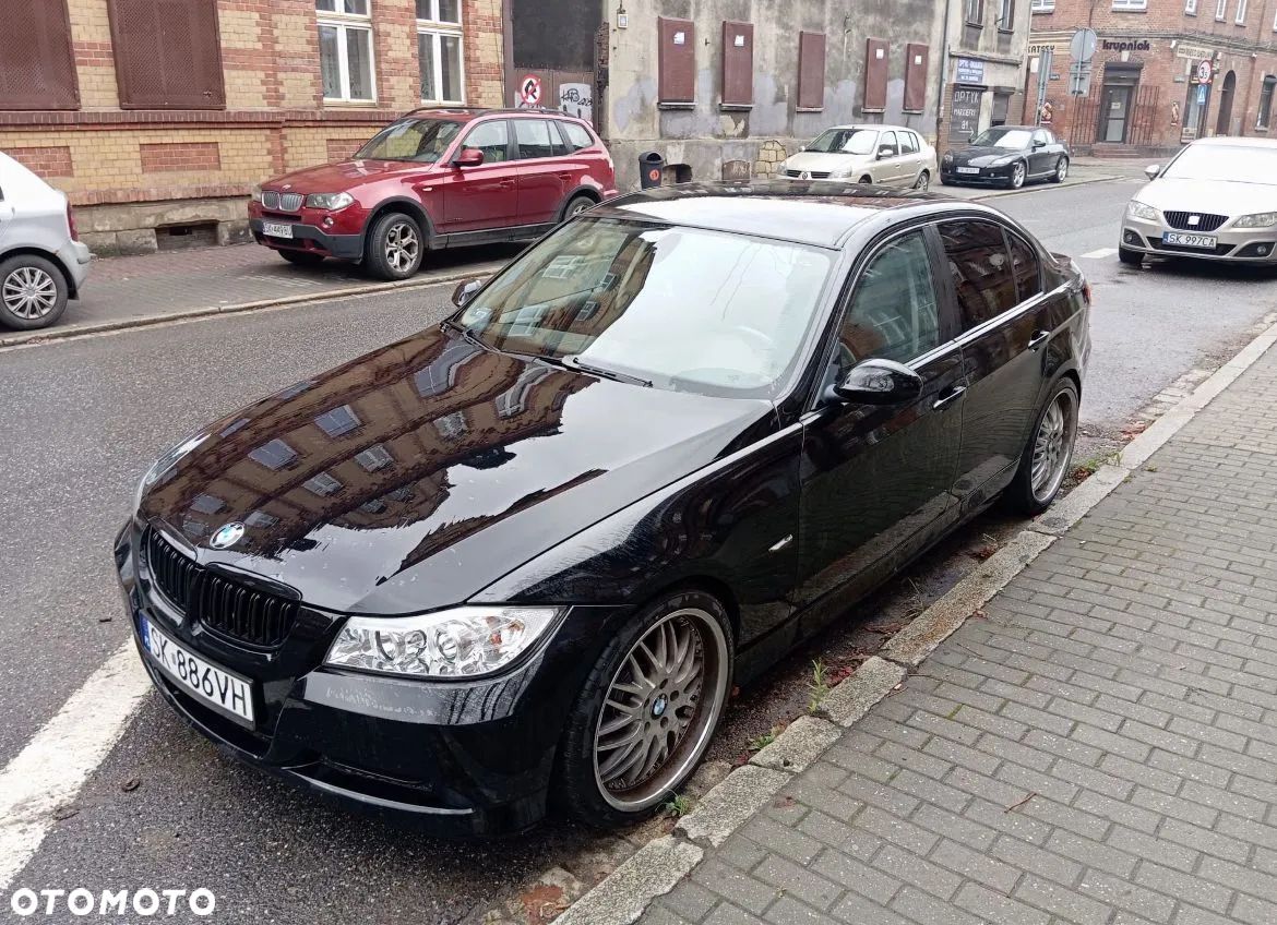 BMW Seria 3 318i - 1