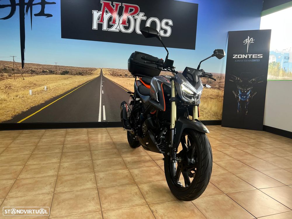 QJ Motor SRK 125S - 2