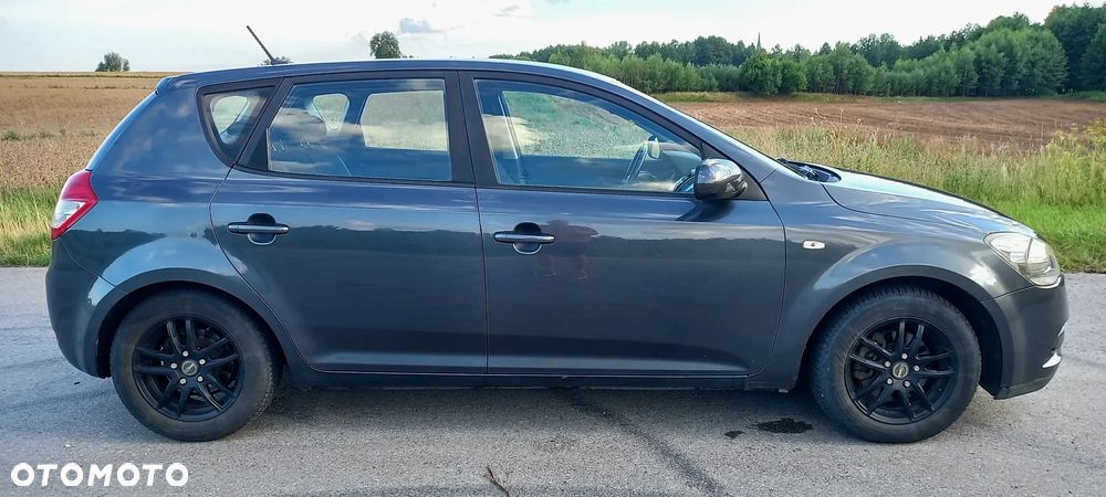 Kia Ceed 1.4 Comfort - 3