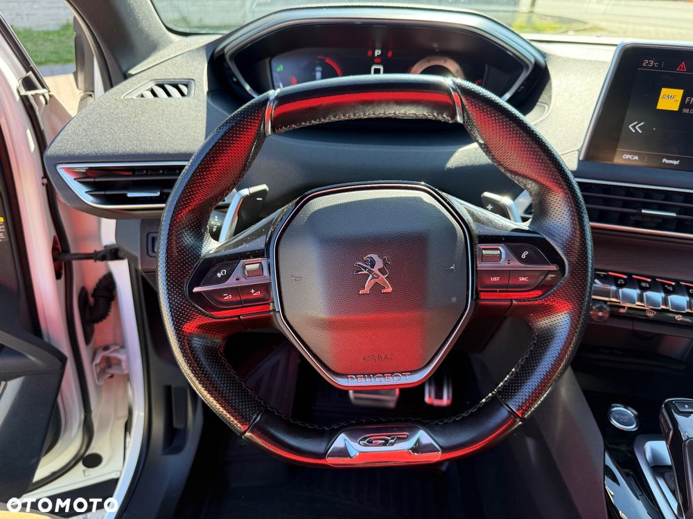 Peugeot 3008 2.0 BlueHDi GT S&S EAT8 - 11