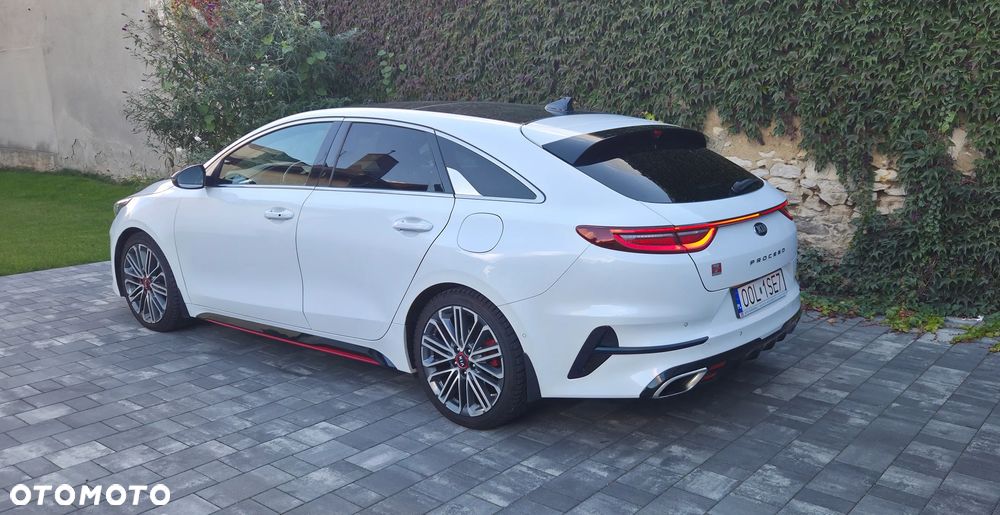 Kia ProCeed 1.6 T-GDI GT DCT - 20
