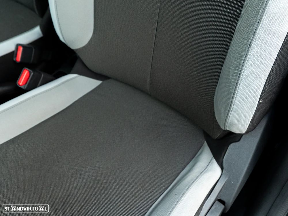 Toyota Aygo - 13