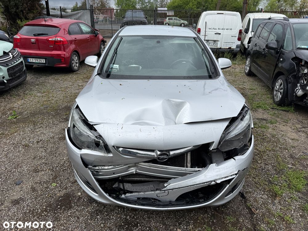 Opel Astra 1.4 T Business EU6 - 7