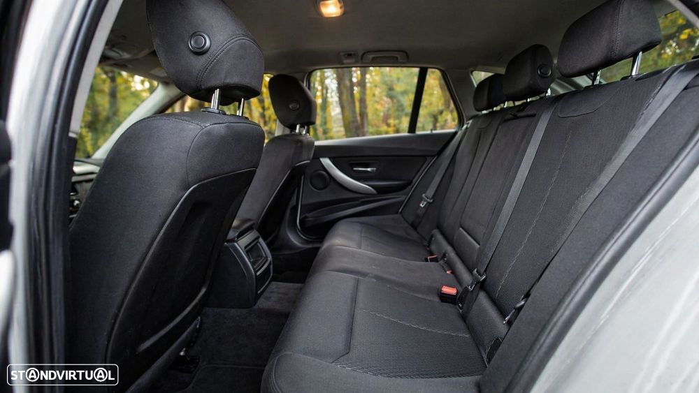 BMW 320 d Line Modern - 19