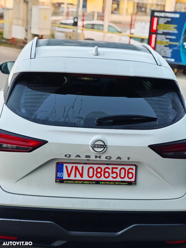 Nissan Qashqai 1.3 DIG-T TEKNA - 7