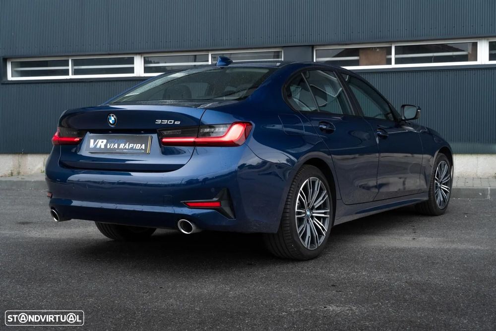 BMW 330 e Line Luxury Auto - 5