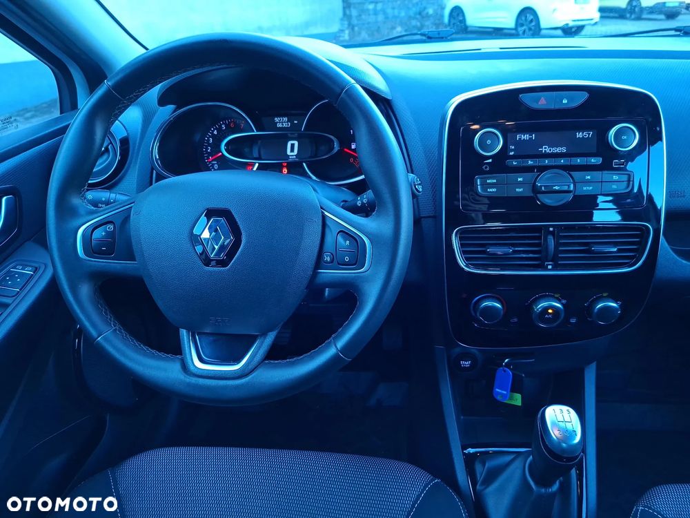 Renault Clio IV 16-20 - 31