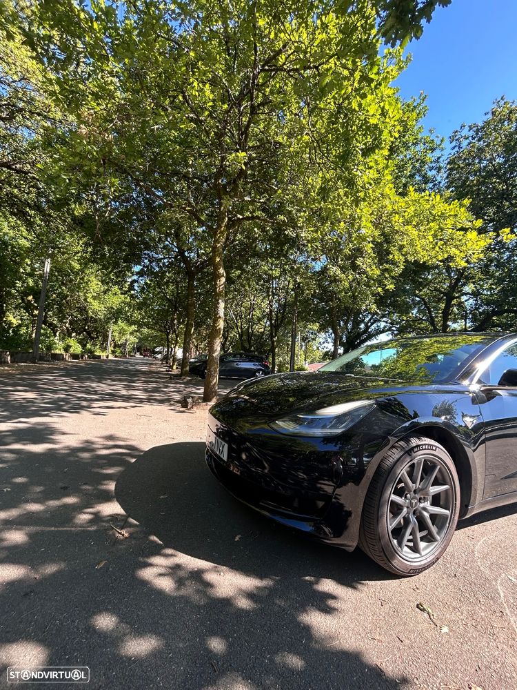 Tesla Model 3 Standard Range Plus RWD - 4
