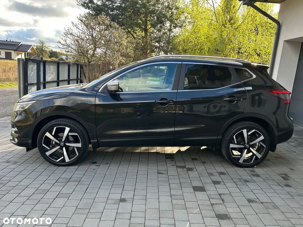 Nissan Qashqai 1.6 DIG-T Tekna+ - 17