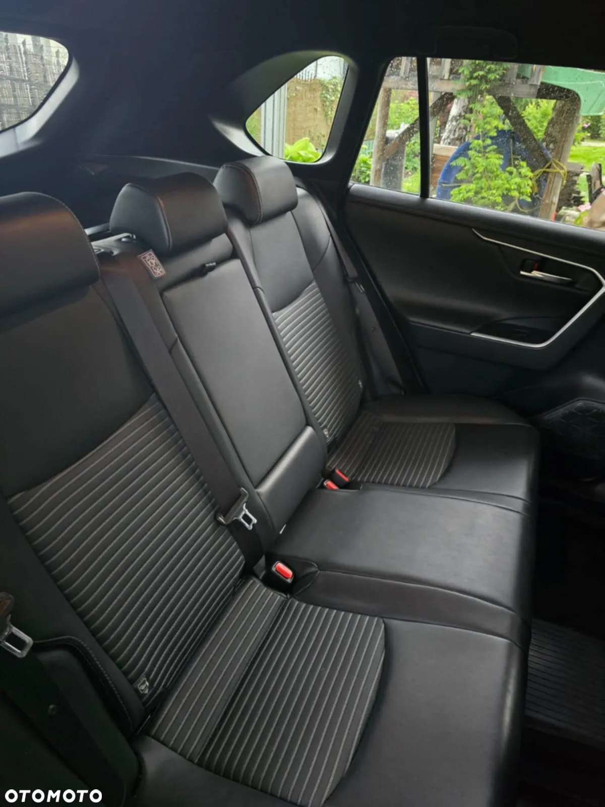 Toyota RAV4 - 5