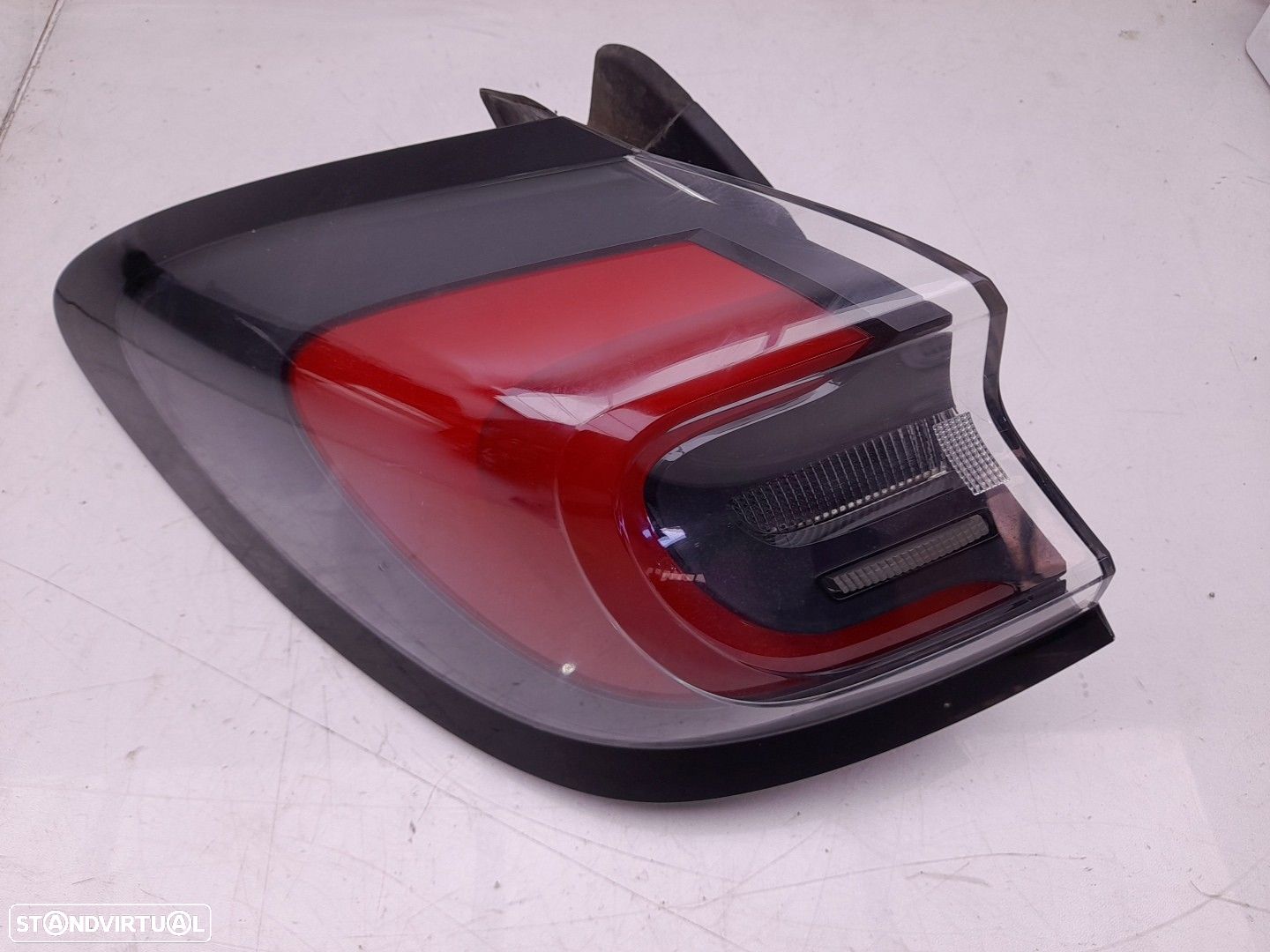 Farolim esquerdo FORD Puma (J2K, CF7) - 1