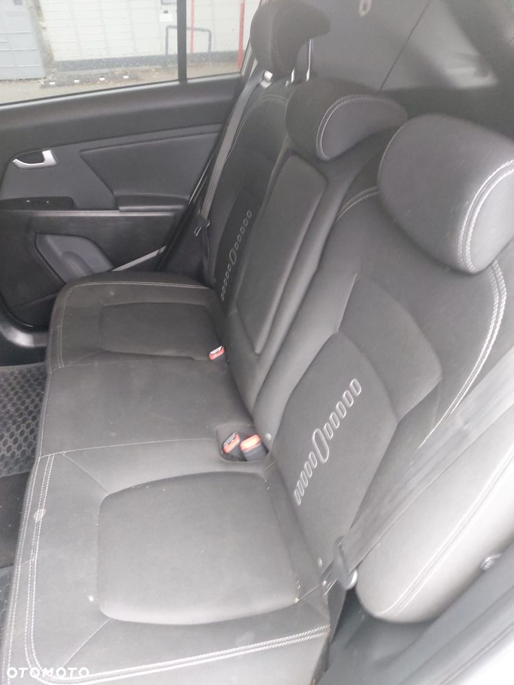 Kia Sportage - 12