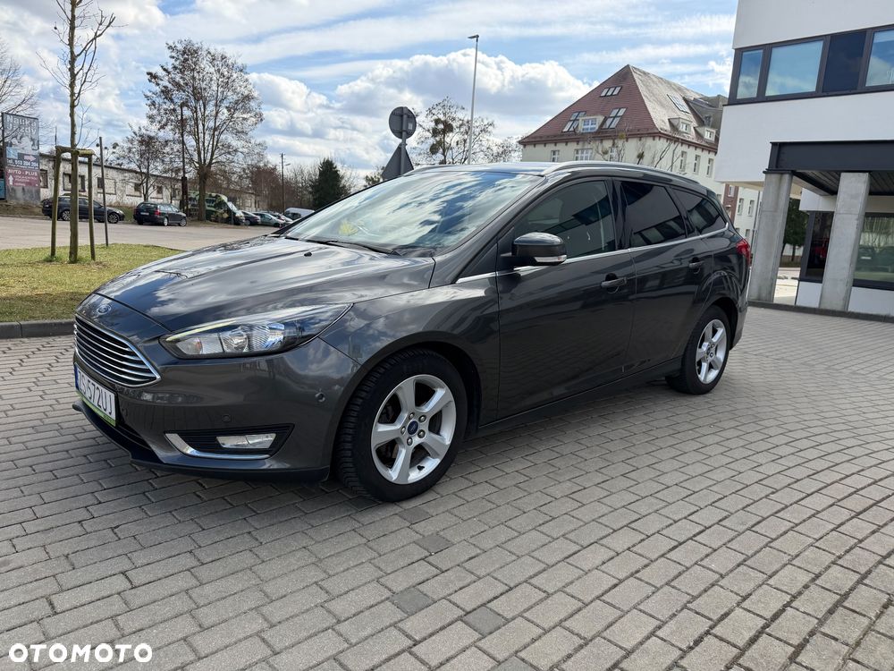 Ford Focus 1.0 EcoBoost Titanium - 9