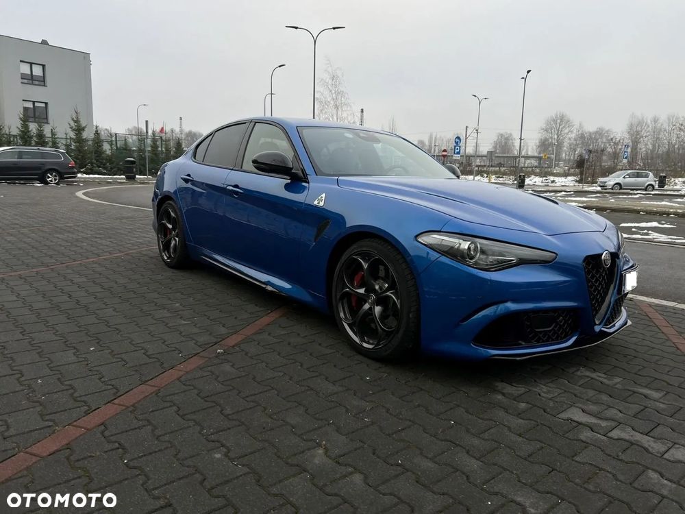 Alfa Romeo Giulia - 17