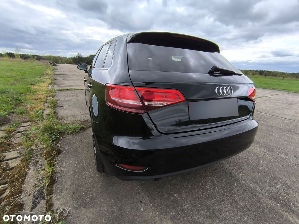 Audi A3 1.6 TDI S tronic - 12