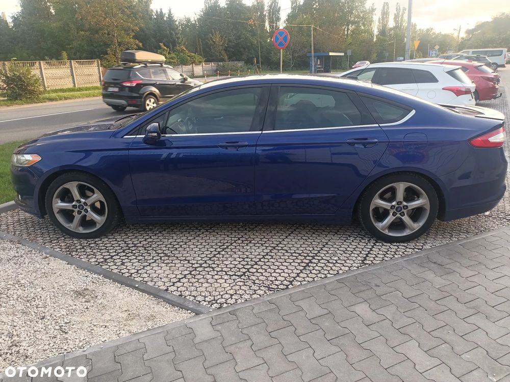 Ford Fusion - 3