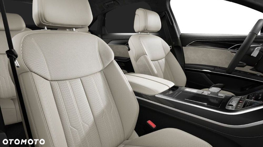 Audi A8 - 8