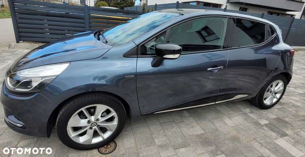 Renault Clio 1.2 16V Limited - 2