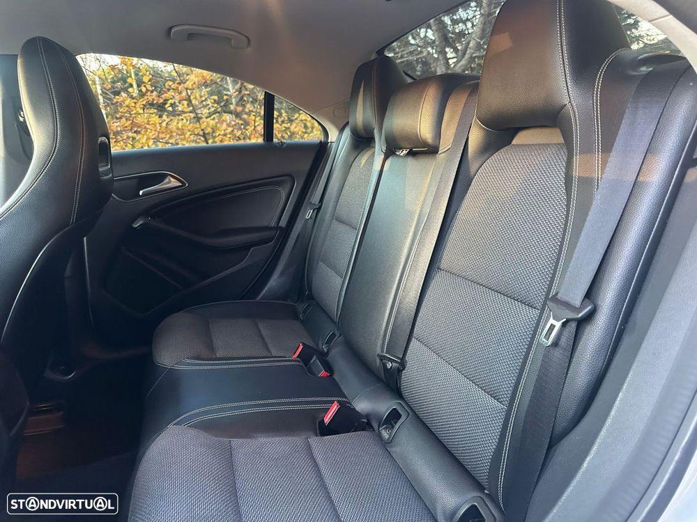 Mercedes-Benz CLA 180 CDI AMG Line Aut. - 59