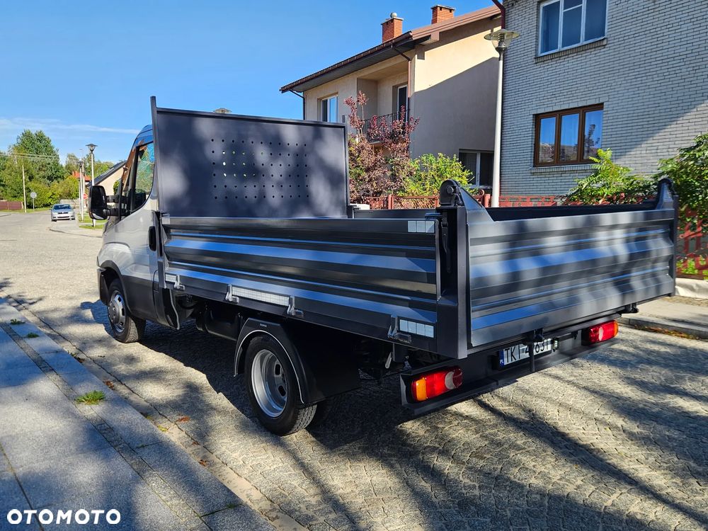 Iveco Daily - 7