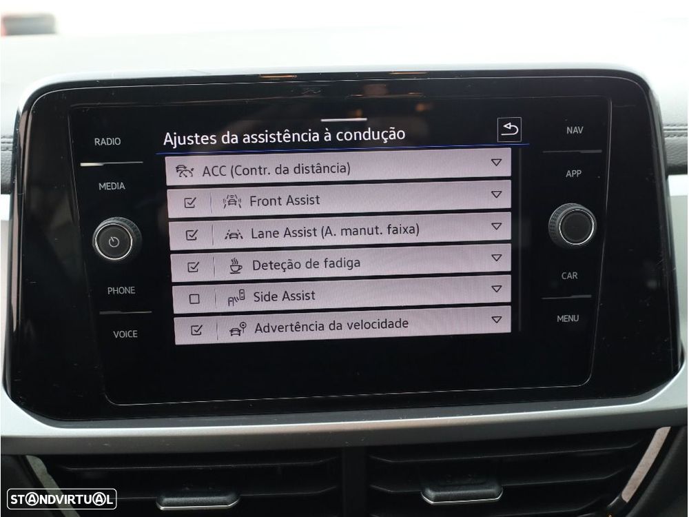 VW T-Roc 1.0 TSI Urban - 21