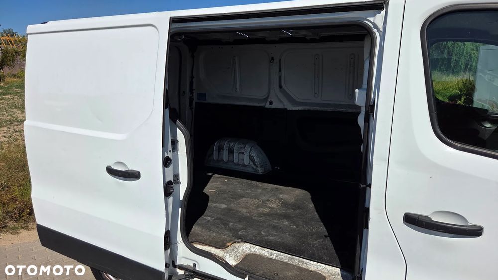 Renault Trafic - 24