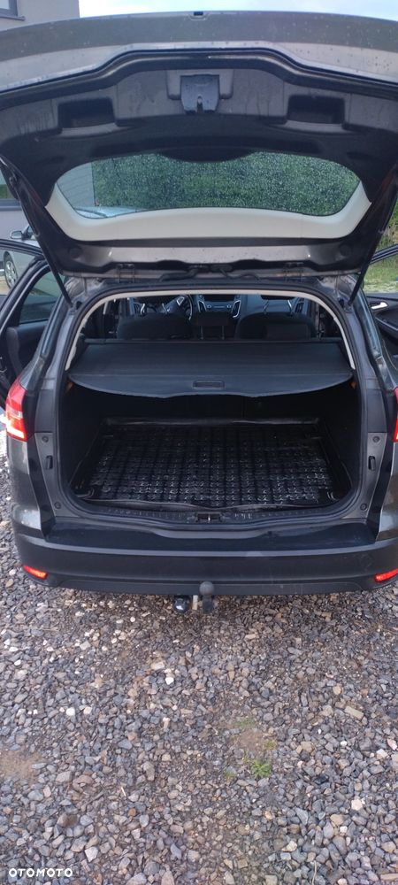 Ford Focus 1.5 TDCi Trend Sport ASS - 8