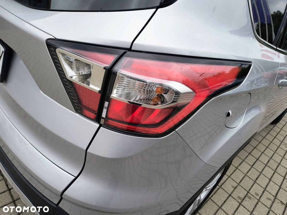 Ford Kuga - 22